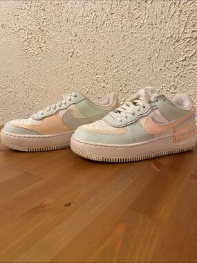 Nike Sneakers - Pastel Pink & Light Mint